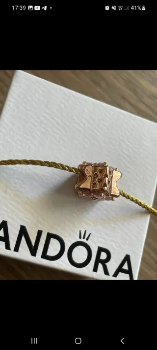 Pandora Charm Estrella Rosa y Dorado