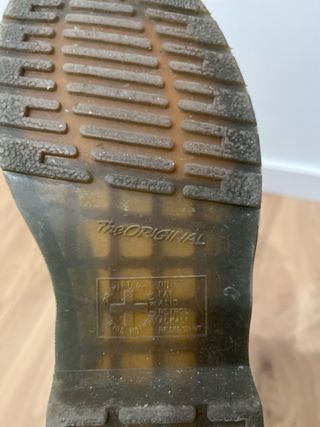 Botas Dr. Martens AirWair Nº42 negro. Muy poco uso