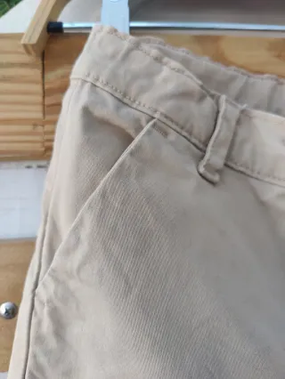 Pantalón chino beige Kiabi T8