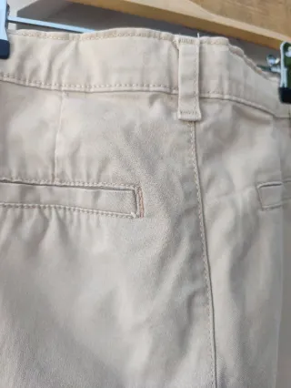 Pantalón chino beige Kiabi T8
