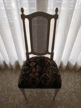 Tavolo da pranzo e 6 sedie in rattan/legno