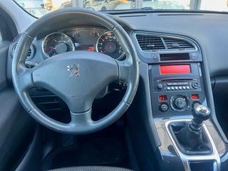 Peugeot 5008 1.6Hdi Active