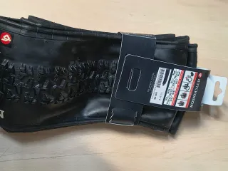 Cubierta Hutchinson Python NG 29x2.10