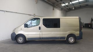 Opel Vivaro 2005