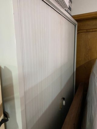 Armário de Escritório com Portas de Correr