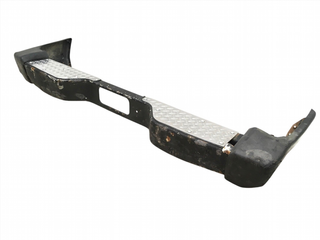 Parachoques trasero Mitsubishi Montero I