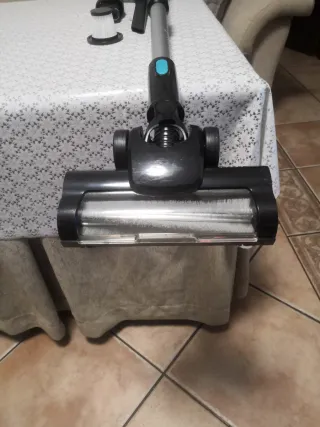 Aspirapolvere portatile senza batteria