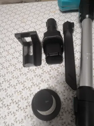 Aspirapolvere portatile senza batteria