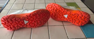 Nike ACG Mountain Fly 2 Low Naranja/Blanco