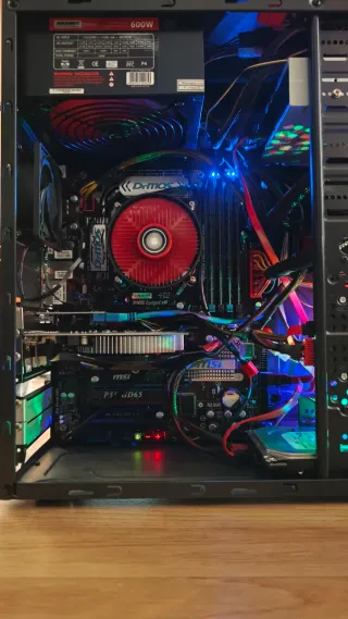 Ordenador sobremesa Gaming Retro