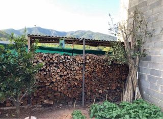 Leña para chimenea o barbacoa