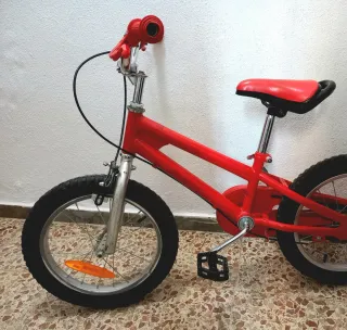 BICICLETA IMPECABLE PARA NIÑOS ROJA 16x2.4