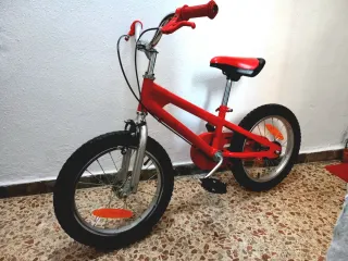 BICICLETA IMPECABLE PARA NIÑOS ROJA 16x2.4
