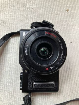 Panasonic Lumix GX880 + Objetivo Lumix G 14-42 X