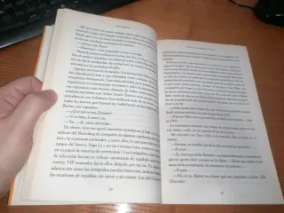 Libro: CONFUCIO Y LA MÁQUINA DE CAFÉ