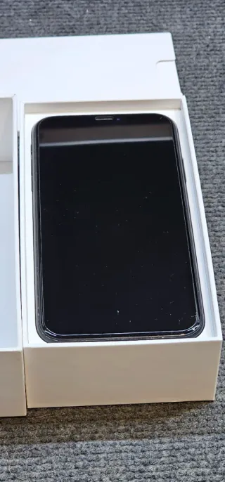 iPhone XR 64GB