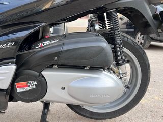 Honda SH300i Negra - Moto Maxiscooter