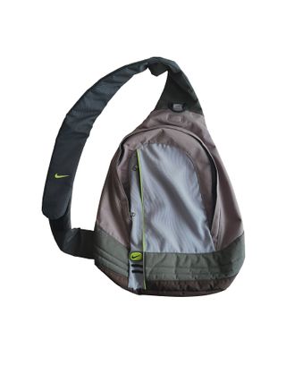 Nike sling bag | 00s vintage backpack de segunda mano por 79 EUR