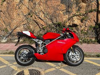Ducati 999s Monoposto