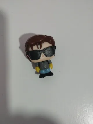 Figura Kinder Joy Steve Stranger Things