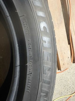 Neumático Michelin E-Primacy 245/50 R20