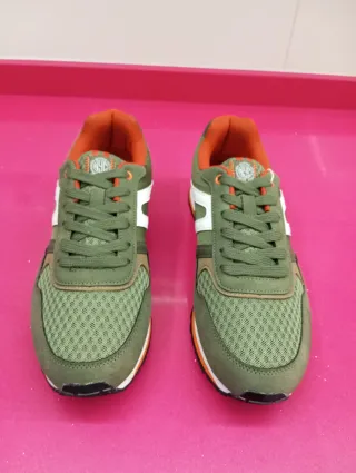 Zapatillas deportivas hombre verde y naranja