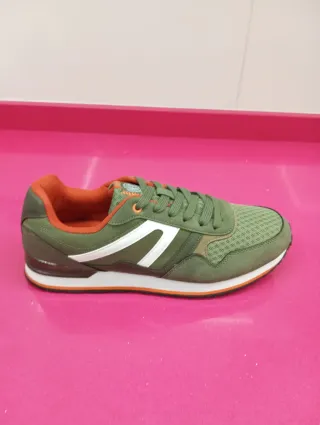 Zapatillas deportivas hombre verde y naranja