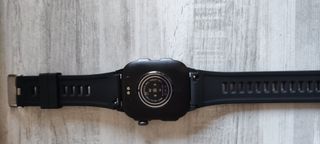 Smartwatch KM01 Negro y Plateado