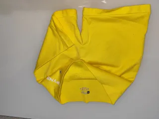 Mallas cortas amarillas DFYNE talla M