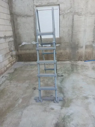 Escalera Piscina Plástico Gris