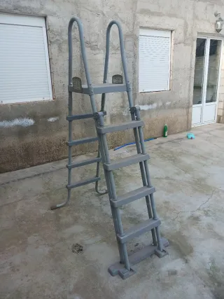 Escalera Piscina Plástico Gris