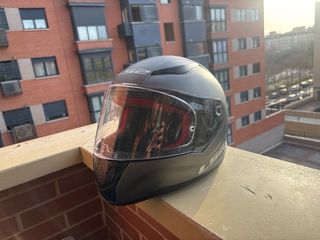 Casco Moto LS2 Negro con Visera Transparente