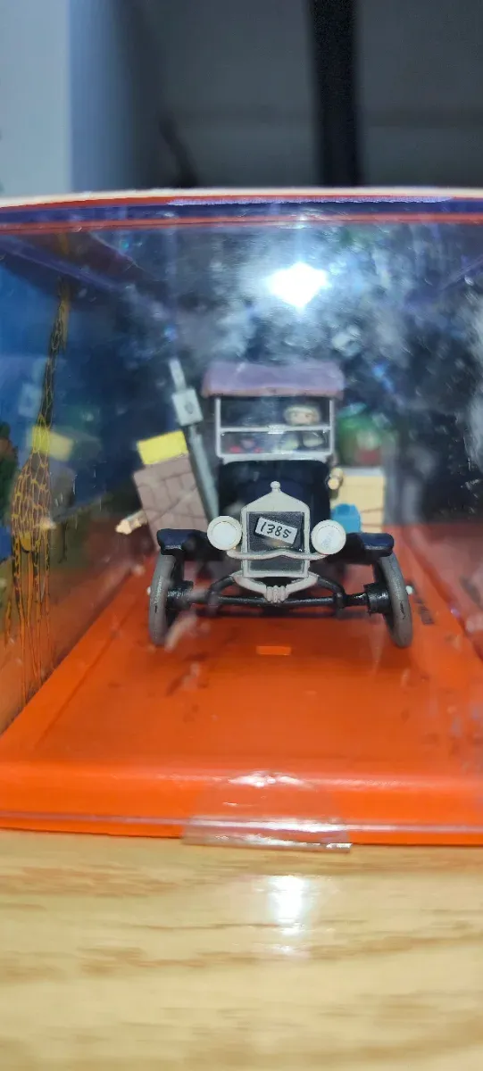 Figura Tintin Ford T 1910