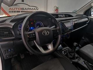 Toyota Hilux 2017