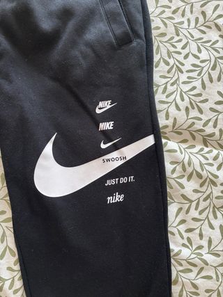 Conjunto Chándal Nike Negro