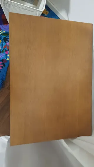 Comodino tavolino in legno marrone