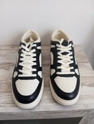 Zapatillas Zara Hombre Negras y Blancas