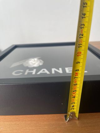 Quadro Chanel con fiore e logo