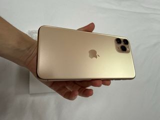 iPhone 11 Pro Max 64GB Oro Ricondizionato Apple