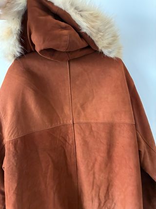 Abrigo de piel genuina