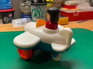 Treno e aereo Battat con personaggio, ottimo stato