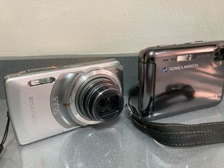 2 Fotocamere Digitali Olympus e Konica Minolta