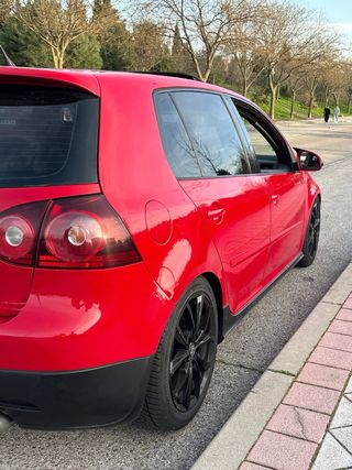 Volkswagen Golf GTI 2006