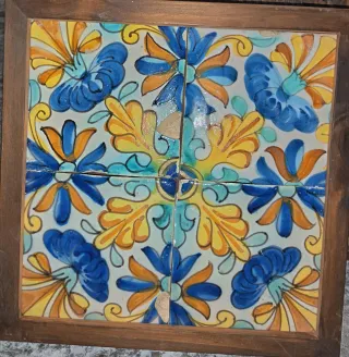 Azulejos antiguos decorados