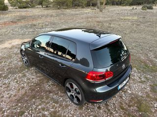 Volkswagen Golf GTI 2.0 TSI 211cv Manual