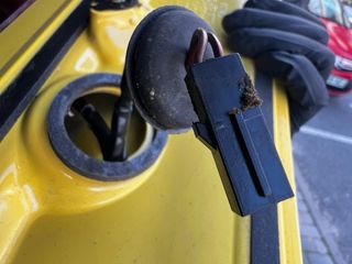 Alerón Seat León MK1 Amarillo