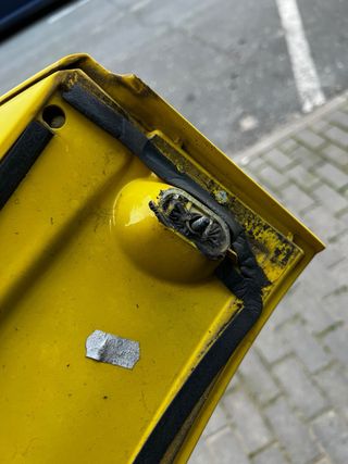 Alerón Seat León MK1 Amarillo