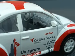 Coche Volkswagen Beetle a escala