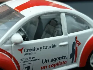 Coche Volkswagen Beetle a escala