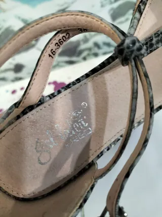 Sandalias tacón Talla 38